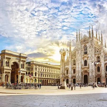 Lejlighed Piazza Duomo - Antico Dell'800 Milano